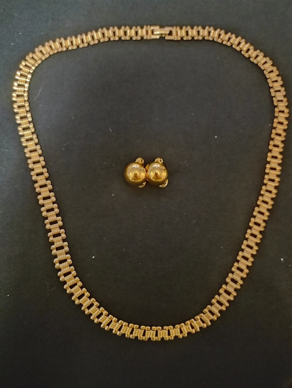 Vintage Monet Jewelry Set